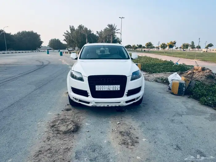 اودي Q7 2008 12
