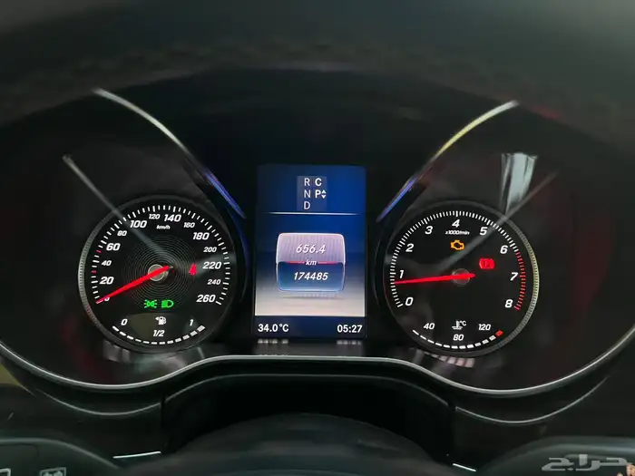 مرسيدس V250 2016 (بحالة ممتازة) 14