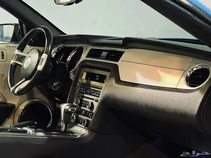 موستنج 2010 كشف بحاله ممتازه V6 10