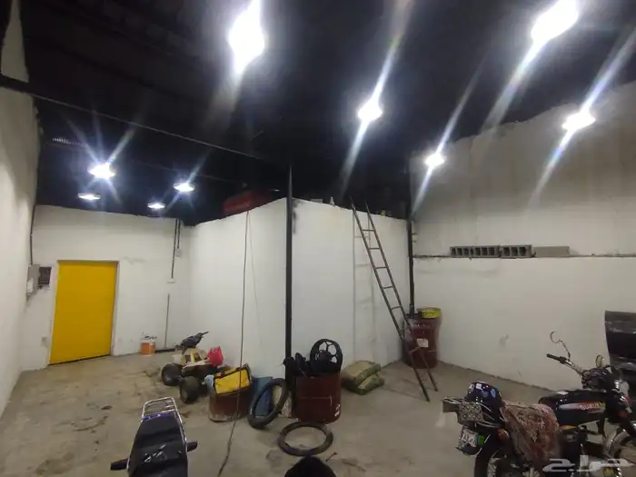 محل دبابات للتقبيل 1