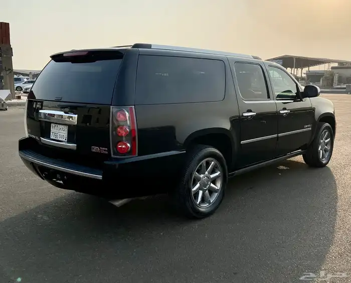 جمس يوكن دينالي 2011 للبيع 3