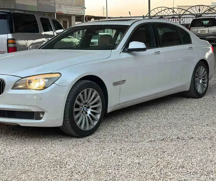 730 2010 Bmw 8