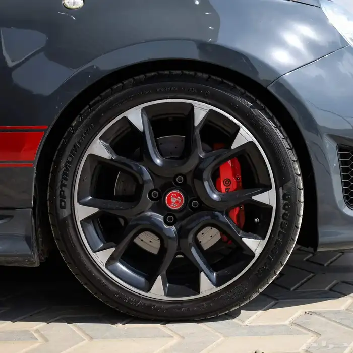 فيات ابارث 595 موديل 2019 عداد 100 الف كم 4