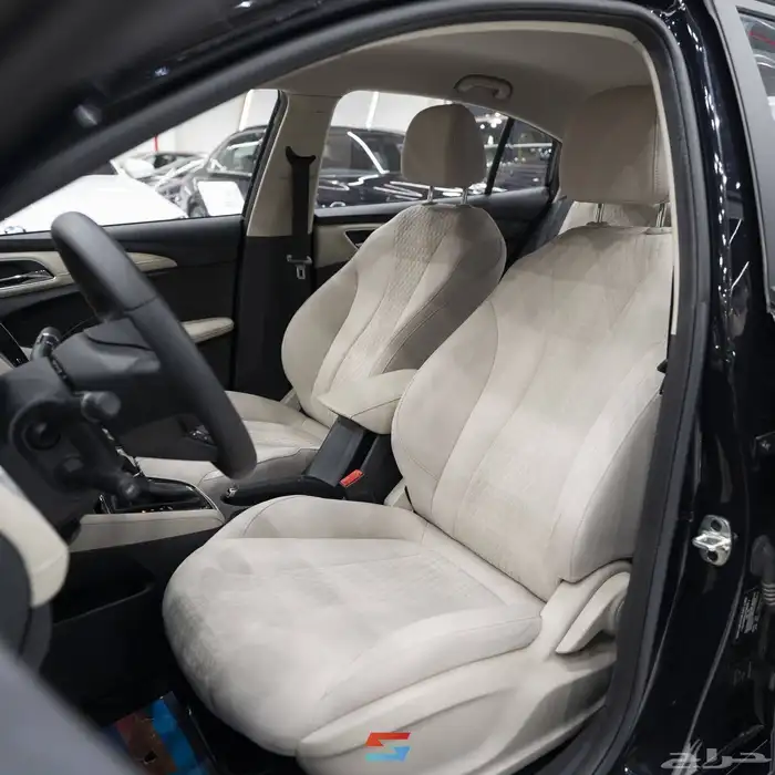 ام جي 5 موديل 2025 عرض بسعر ممتاز 9