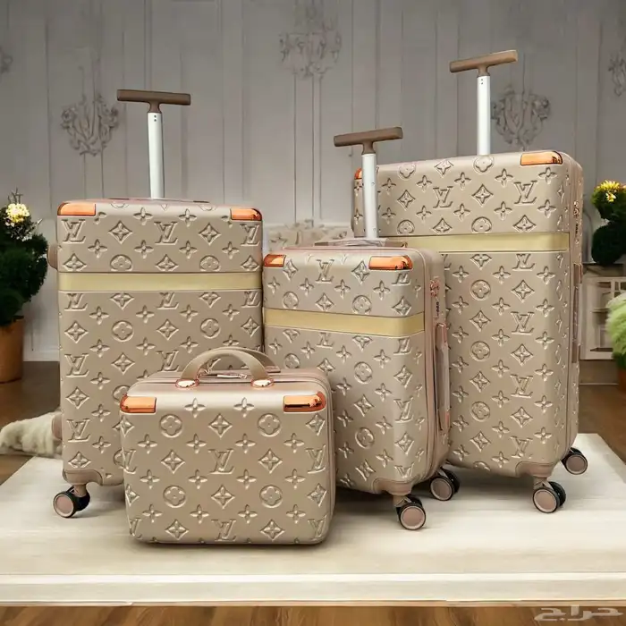 شنطه سفر أنواع ممتازه 1