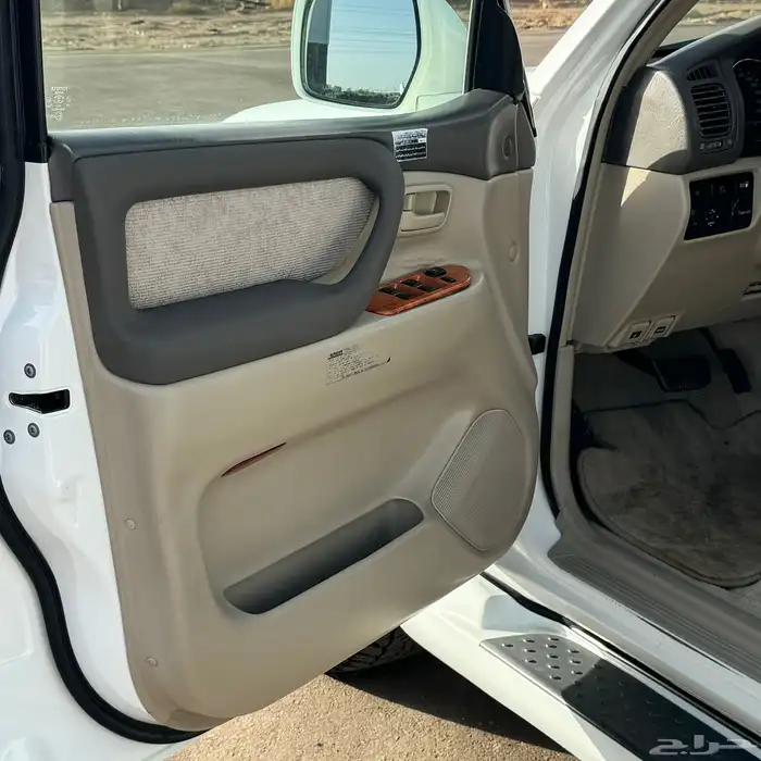 لاند كروزر جي اكس ار 2007 نضيف 26