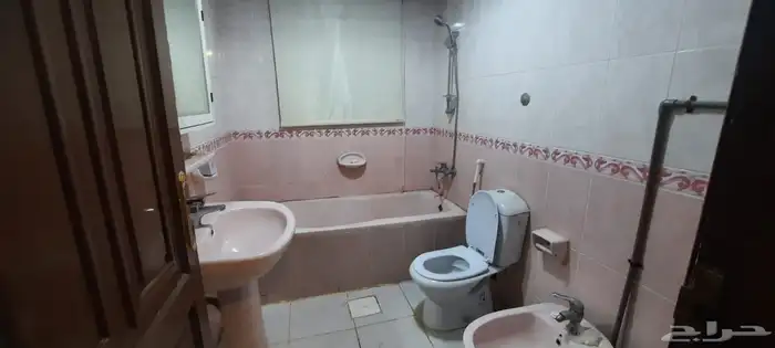 شقة للبيع حي النسيم 4 غرف 0