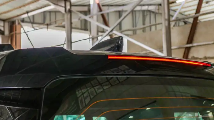 لاندروفر ديفيندر Hse 110Xdynamic 2026كاش وتقسيط 14