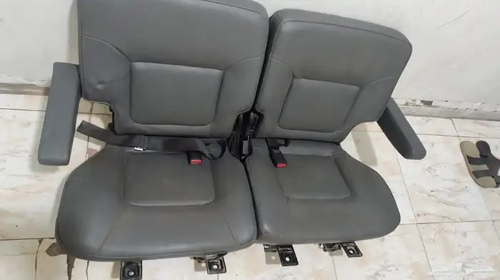 مراتب خلفيه جلد جيب ربع نيسان 0