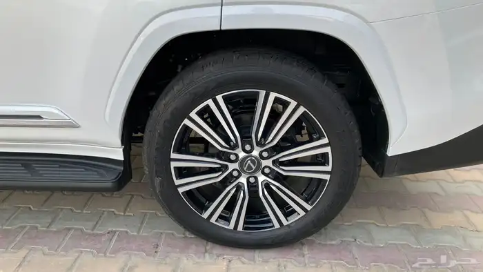 لكزس LX600 BB 2024 سعودي 15