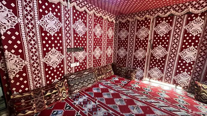 كنبات ومجالس ومشب للبيع 5