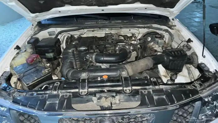 نيسان نافارا 2010 نظيف جدا 14