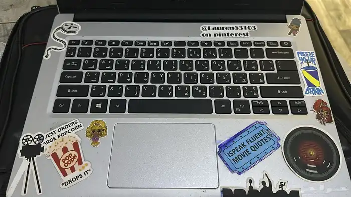 يوجد لدي لابتوب ايسر acer مايشكي من شي اخو الجديد 1