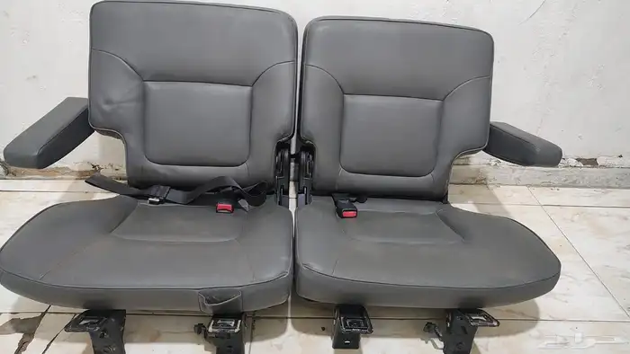 مراتب خلفيه جلد جيب ربع نيسان 3