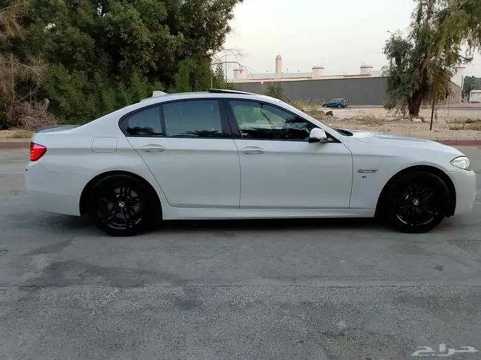 بي ام 528 كت ام وكالة نظيفة جدا 2015 6