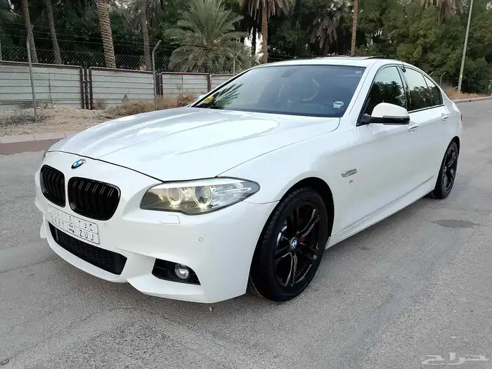 بي ام 528 كت ام وكالة نظيفة جدا 2015 1