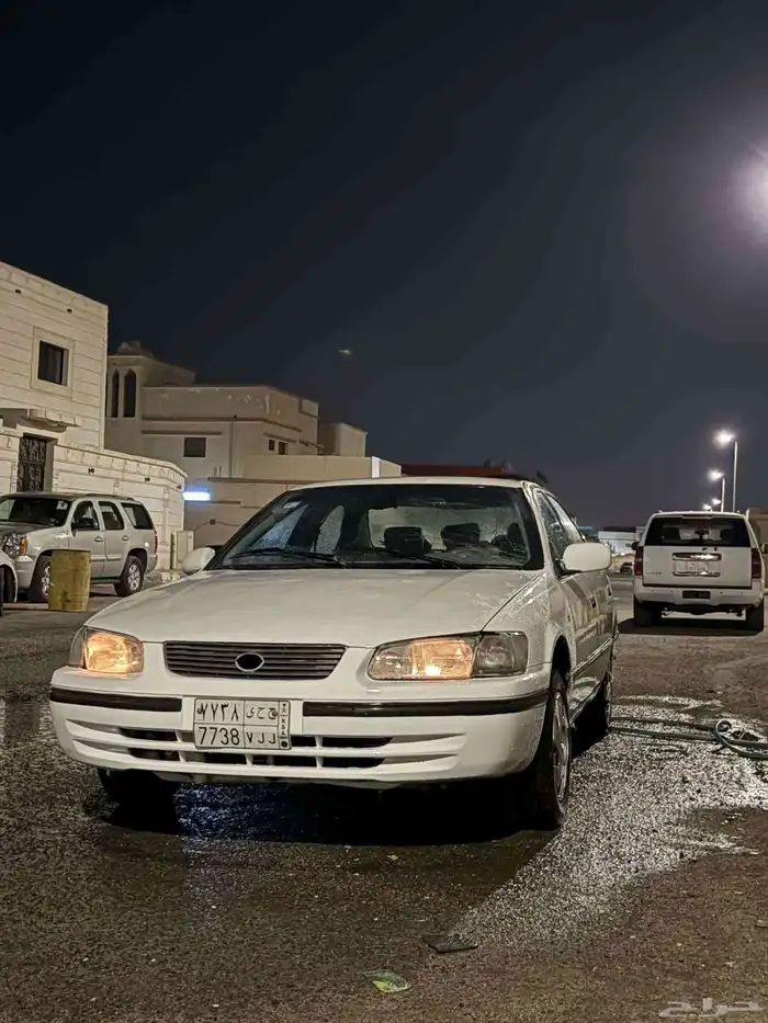 سلام عليكم كامري 2000الموديل قير عادي 0