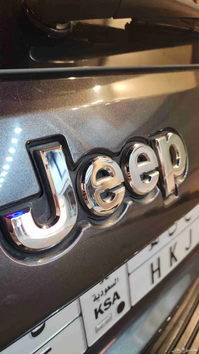 جيب جراند شيروكي ليمتد دبل 2015 V8 نظيف ماشاءالله 6