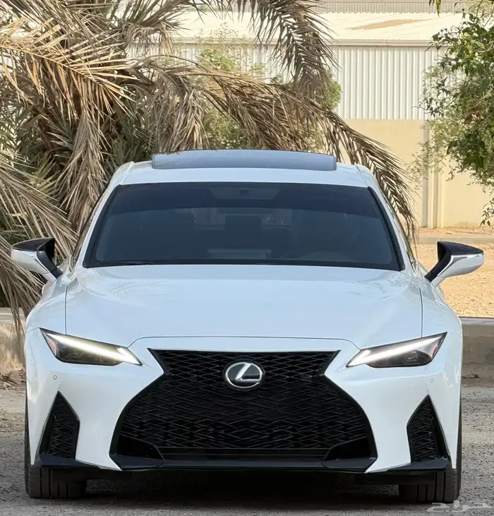 لكزس is300 2023 ممشى (39) الف 0