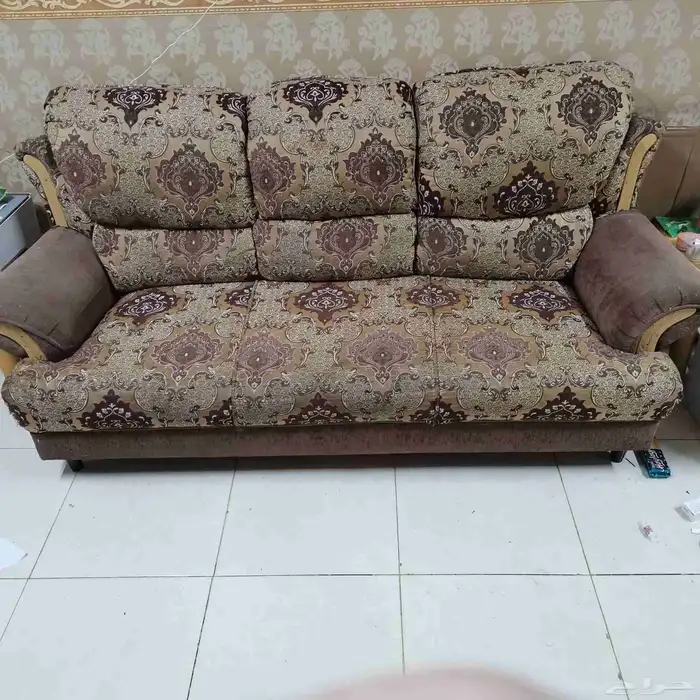 كنب عدد (2) مفرد ) (1) ( ثنائي وواحد (1 ) ثلاثي 0