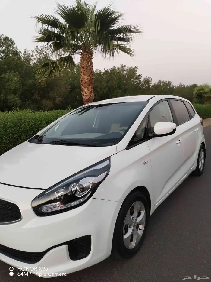 كيا كارينز 2014 2