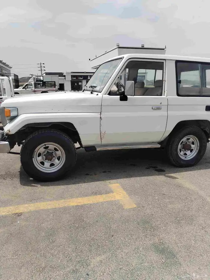 جيب ربع تويوتا 90 2