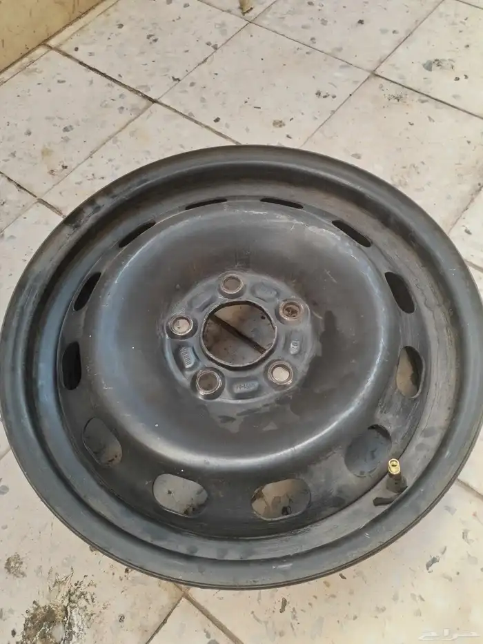 جنط 15 أصلي نظيف 0