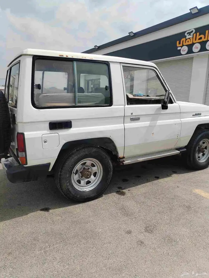 جيب ربع تويوتا 90 0