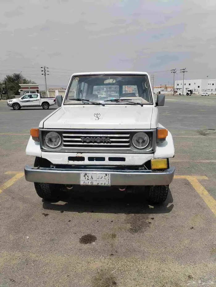 جيب ربع تويوتا 90 4