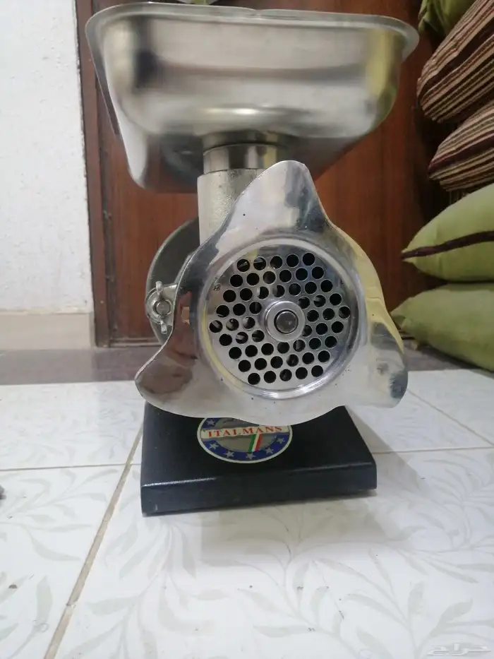 فرامه لحم ومعصوب وفلافل ايطالي مقاس 32 شبه جديده 0