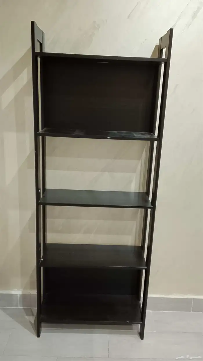 للبيع مكتب نضيف 0