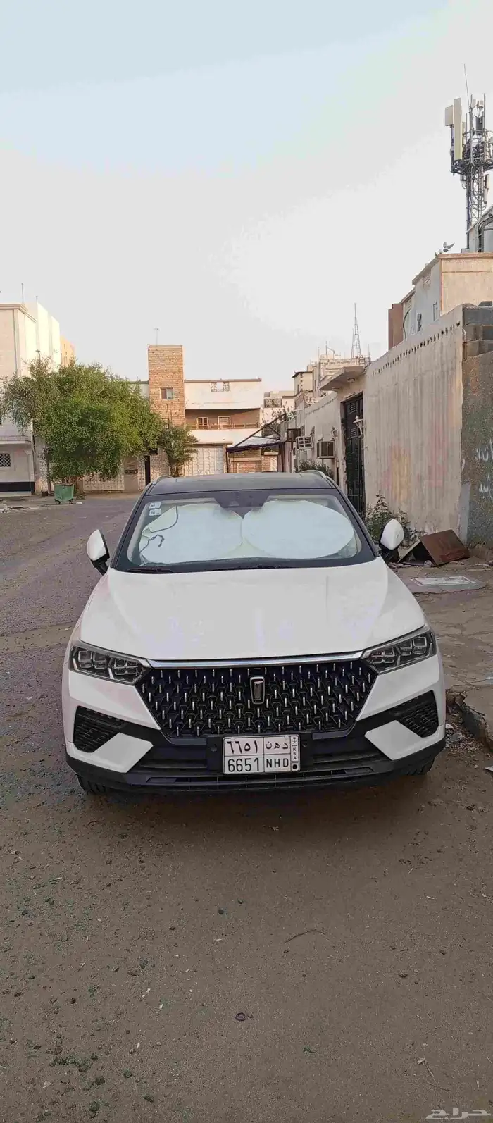 T77 2021 مستعملة ممشى 45562 للبيع قير أوتوماتيك بنزين ال 15