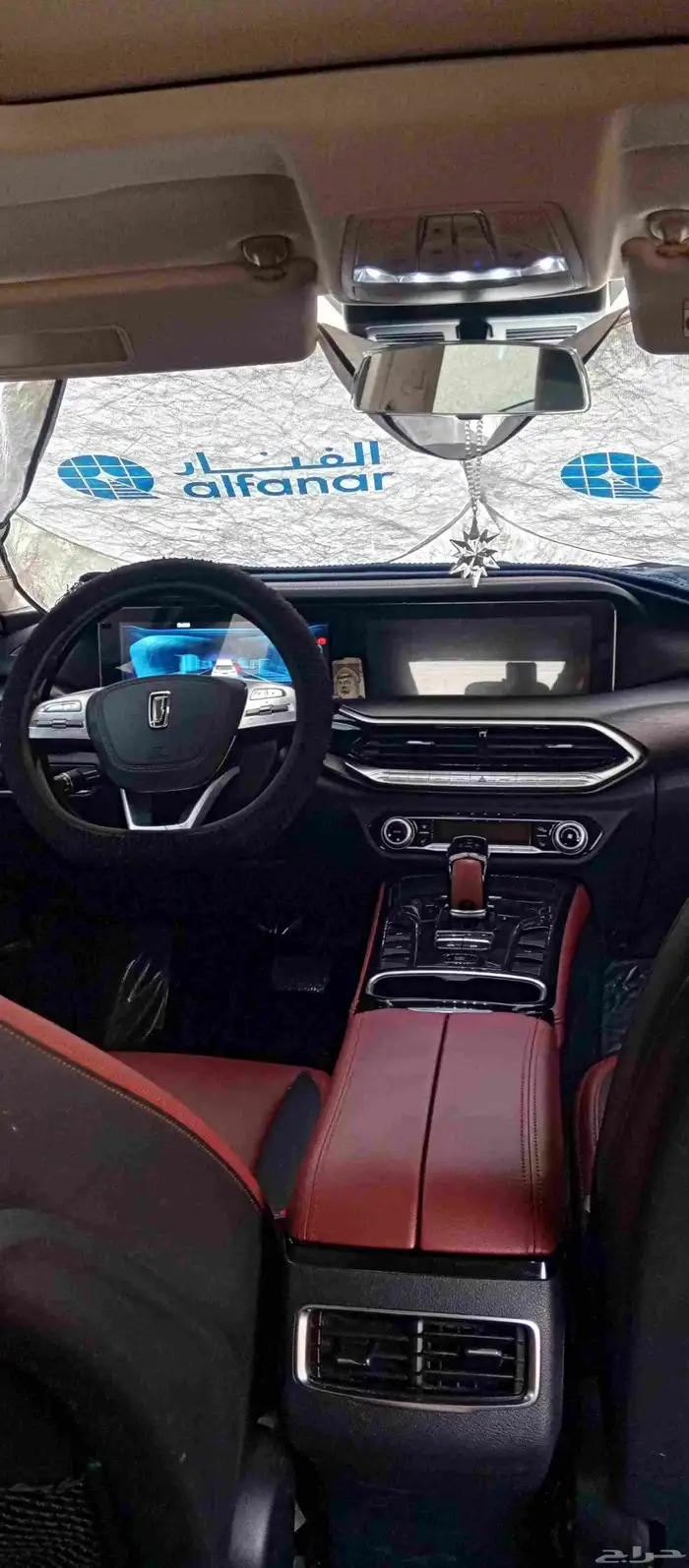 T77 2021 مستعملة ممشى 45562 للبيع قير أوتوماتيك بنزين ال 2