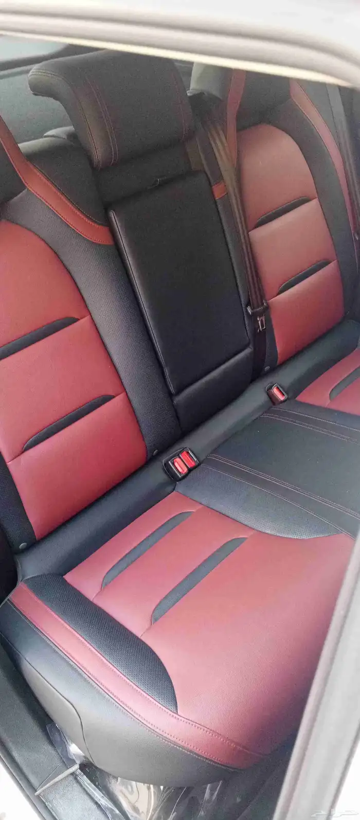 T77 2021 مستعملة ممشى 45562 للبيع قير أوتوماتيك بنزين ال 10