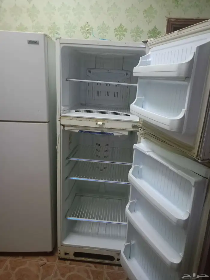 يوجد 3تلاجه تبريد ميه ميه 0