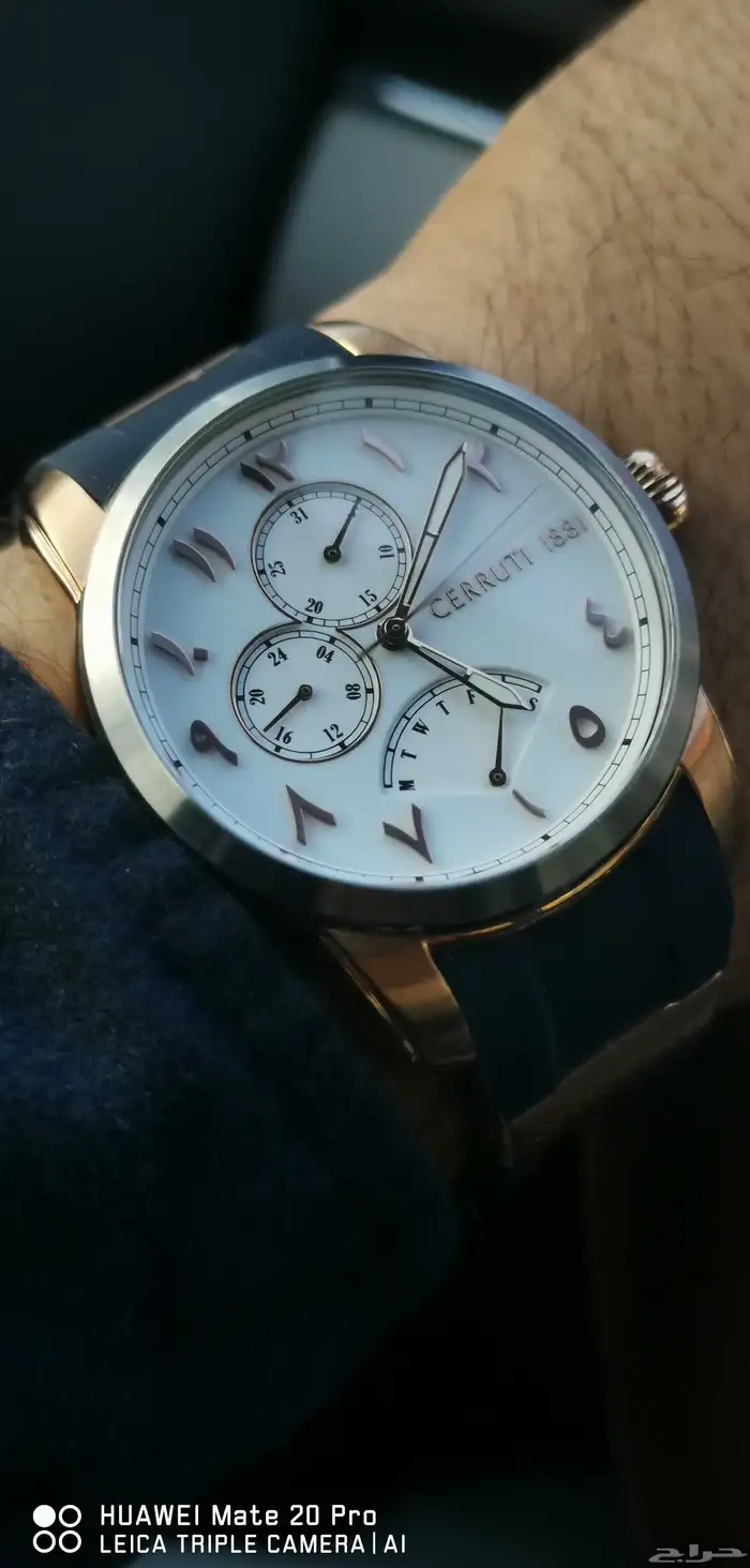 ساعه شيروتي اصليه بحاله شبه جديده 1