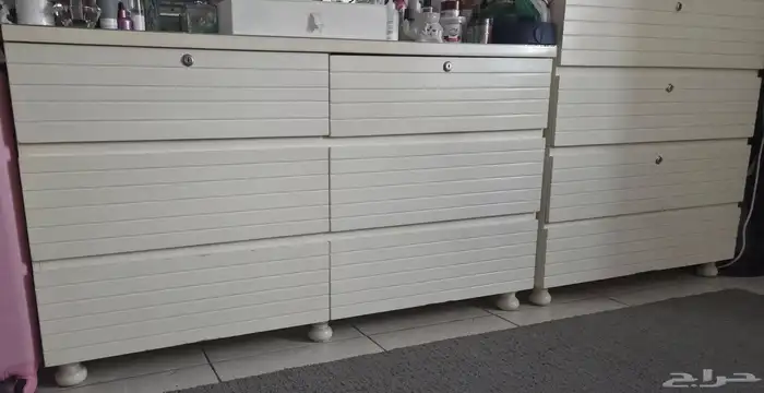 تسريحة غرفة نوم و كومدينات ومدرج bed room 0