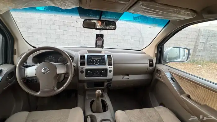 Nissan Navara SE 2010 used for sale Manual Gasoline 3