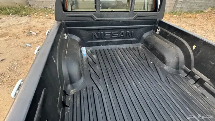 Nissan Navara SE 2010 used for sale Manual Gasoline 6