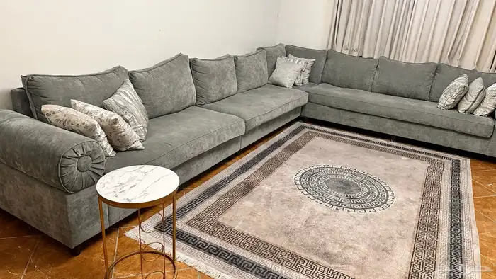 للبيع كنب نظيف استعمال خفيف 1