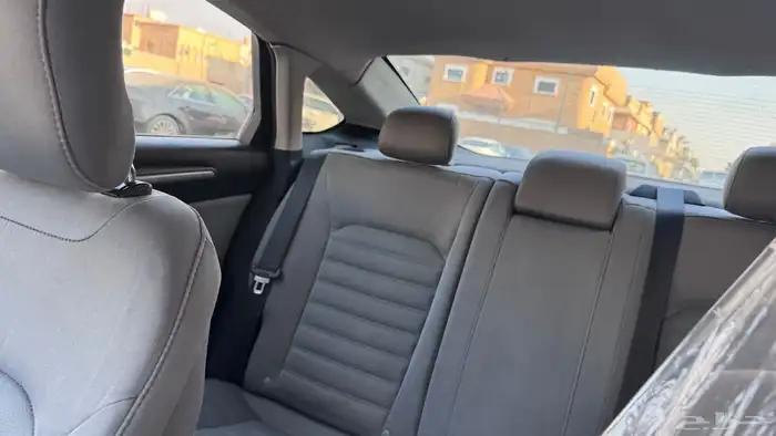 فورد فيوجن 2015 8