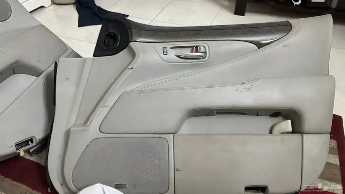 للبيع قطع لكزس 460 10