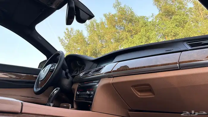 بي ام دبليو 740Li 2010 ( ممشى قليل ) 43