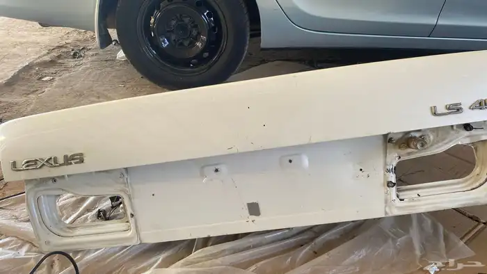 باب شنطه لكزس Ls 400 0