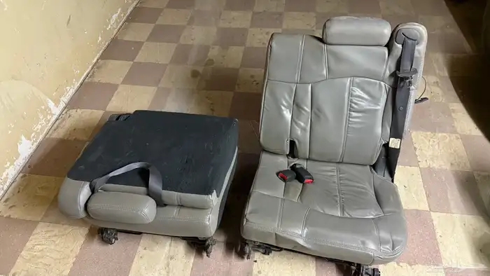 جنوط تاهوو2002 1