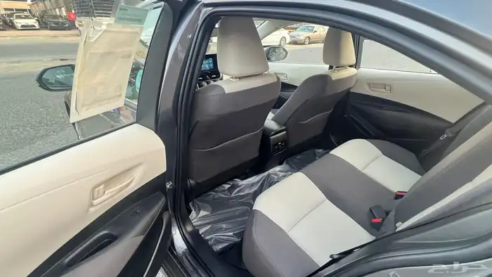 كورولا 2024 استندر 2.0 بنزين 9