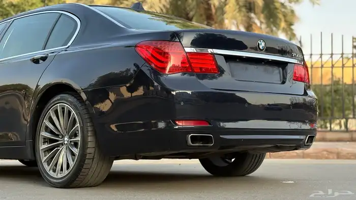 بي ام دبليو 740Li 2010 ( ممشى قليل ) 5