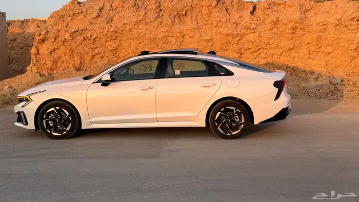 كيا كي 5 2024 العداد 24 الف 10