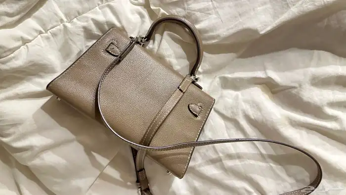 شنطه فخمه لون كاكي 7