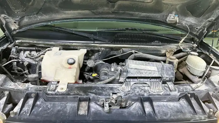 شفرولية فان موديل 2006 للبيع 17